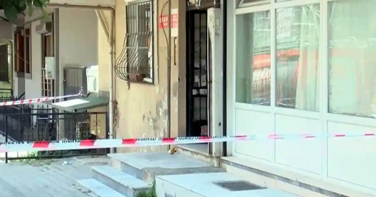 Kentsel Dönüşüm Sırasında Bina Doğalgaz Boruları Kesildiğinde Patlama Oldu: 3 İşçi Yaralandı