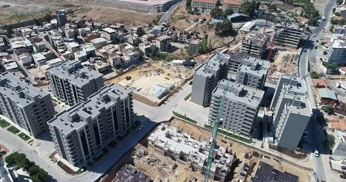 Cemil tugay’dan İzmirlilere müjde! "Yarısı bizden uygulamasını İzmir'e de getirebiliriz"