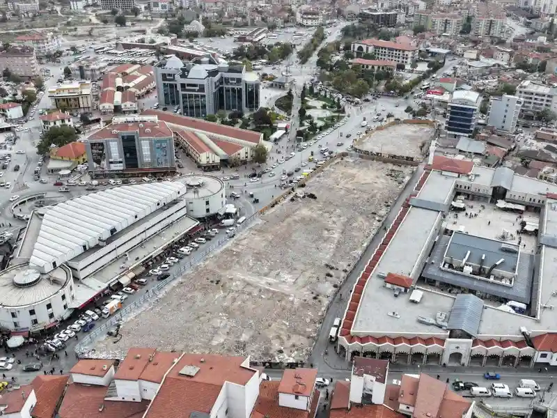 Konya'nın hafızası korunuyor! Tarihi buğday pazarında dönüşüm sürüyor